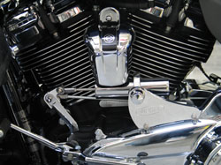 Electric Speed Shifter Kit - H-D FL Touring 2017-2025, Tri-Glide 2017-2025, Freewheeler 2017-2025, Road Glide 3 2023-2025 with ---- 1-1/2" Heated Grip